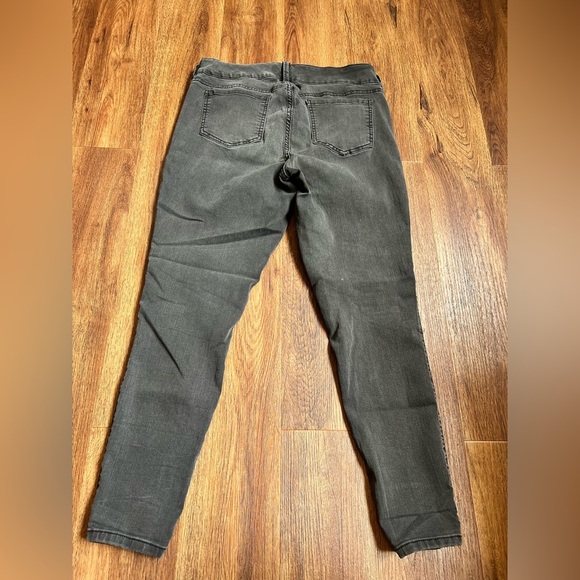 Torrid Skinny Black Jeans with Sleek Fit - Picture 7 of 7